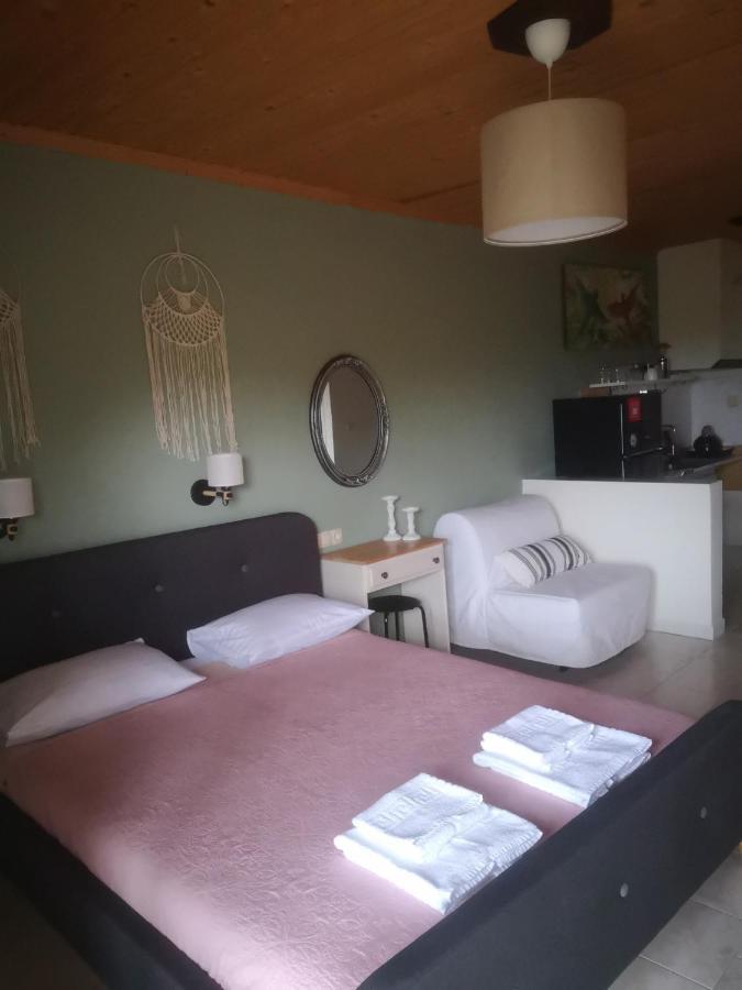 Achillion B&B Paralía Skotínis Exteriör bild