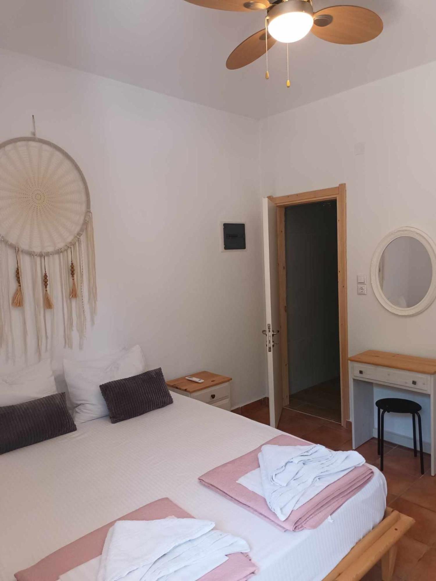 Achillion B&B Paralía Skotínis Exteriör bild